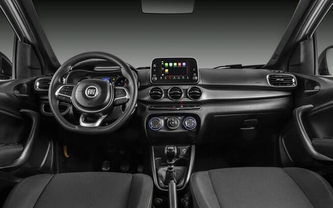 Um dos destaques do Fiat Argo Trekking é a ótima central multimídia, com compatibilidade e pareamento de celulares