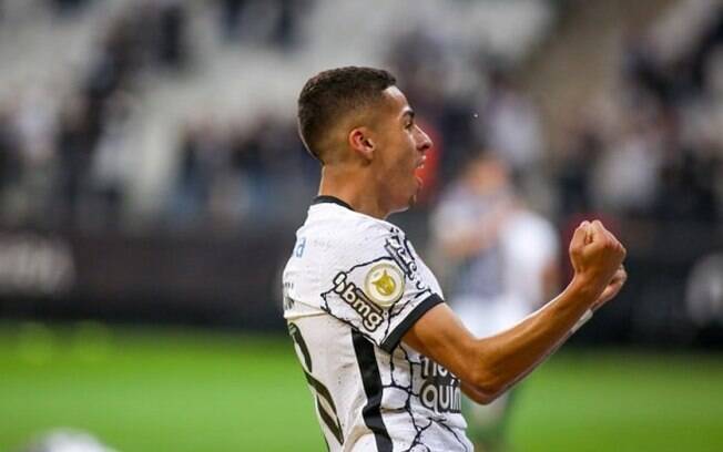 O que é a mais valia? Corinthians pode lucrar duas vezes com Gabriel Pereira