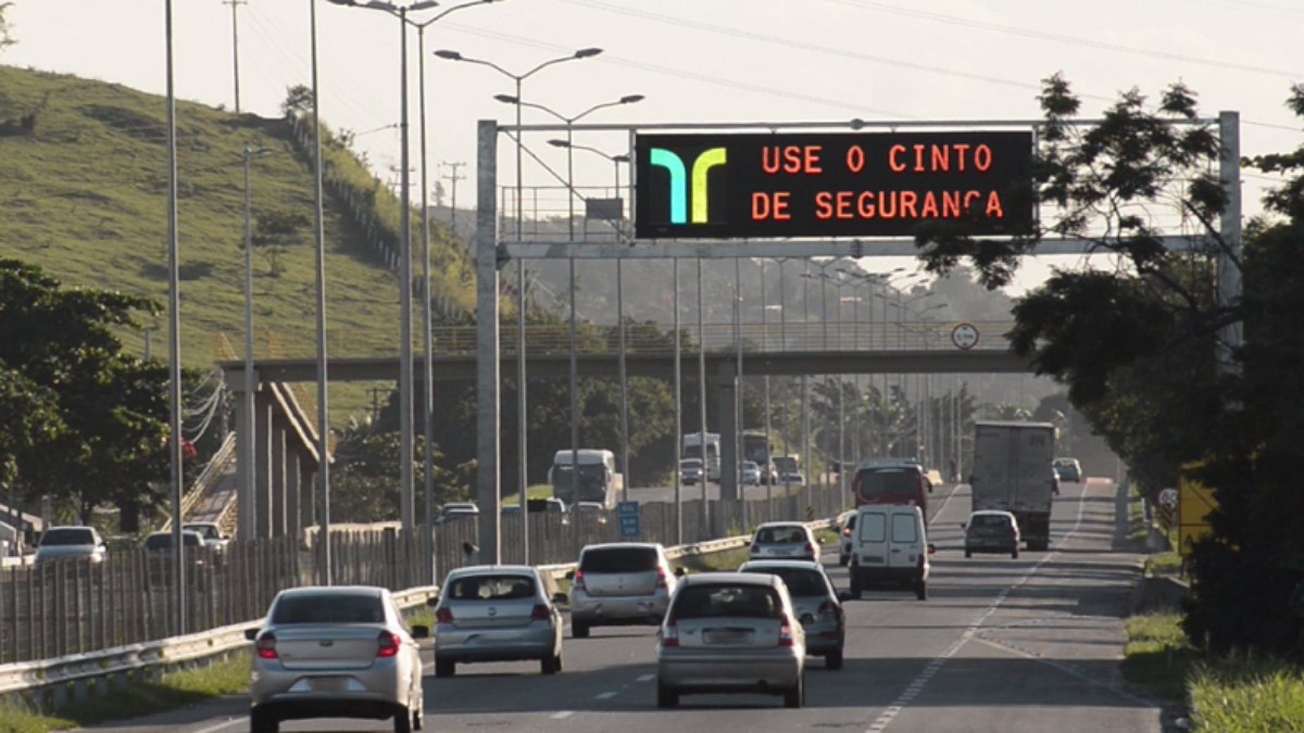 Feriado de Finados deve lotar rodovias de SP, PR, RJ e SC