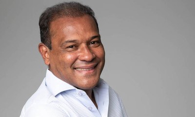 Ex-craque conta quando convocados eram avisados por telefone fixo