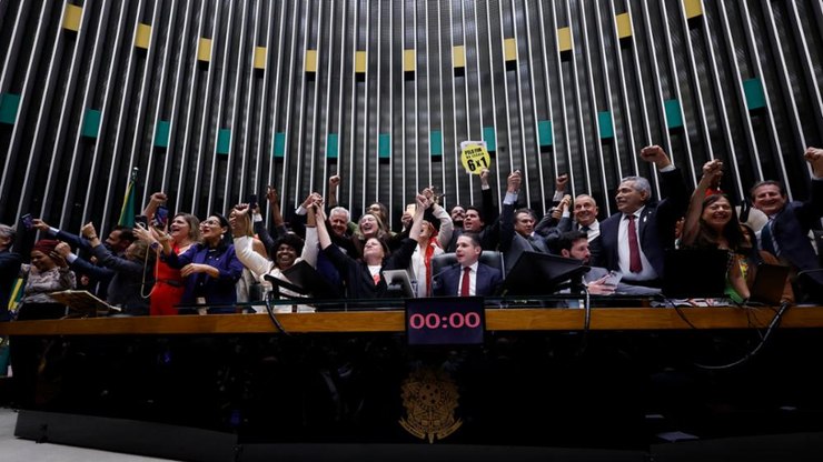 Quais os próximos passos da aprovação do fim da escala 6X1