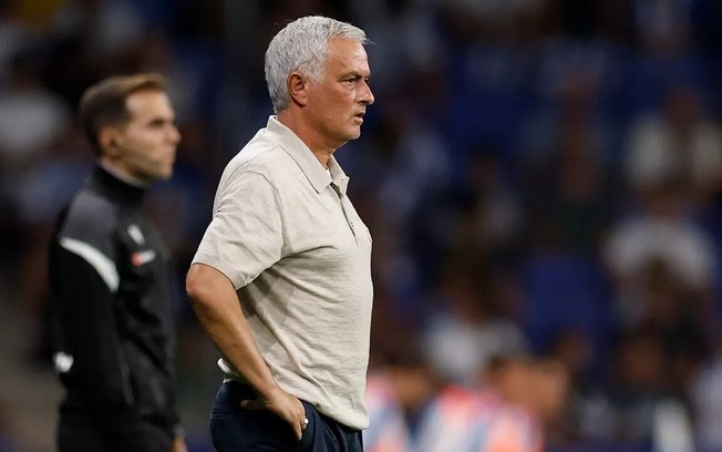 Mourinho reencontra Barcelona no primeiro El Clásico da temporada