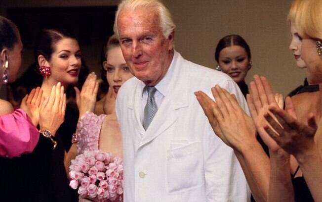 O estilista Hubert Givenchy, fundador de grife francesa, morreu no último sábado (10), informa comunicado