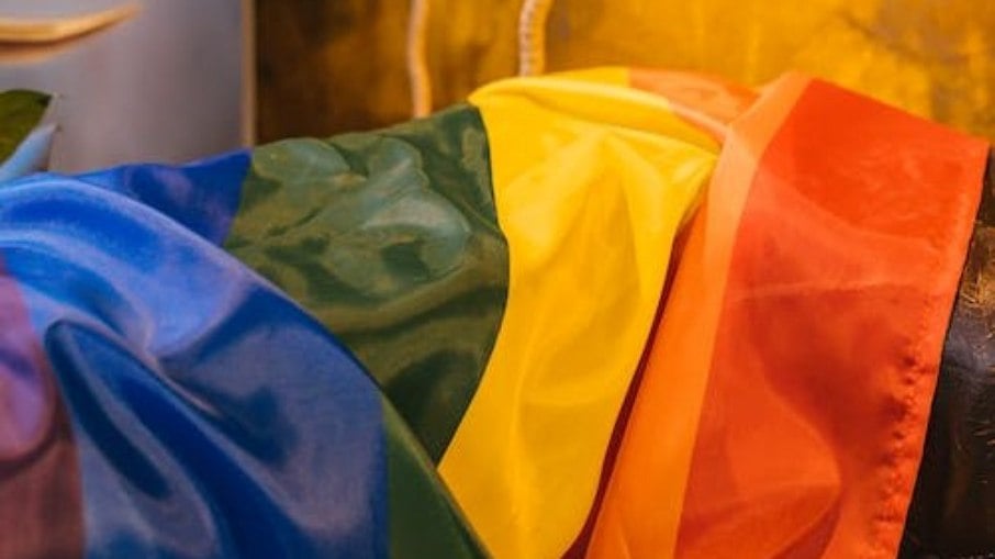 Mais de 80% dos entrevistados gays não falam de sexualidade nas igrejas que frequentam