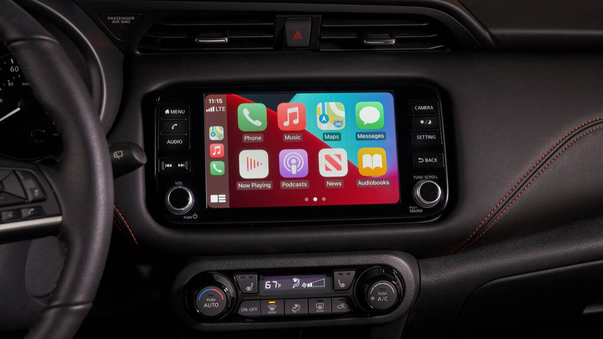 Pesquisa revela que pessoas preferem carros com CarPlay e Android Auto