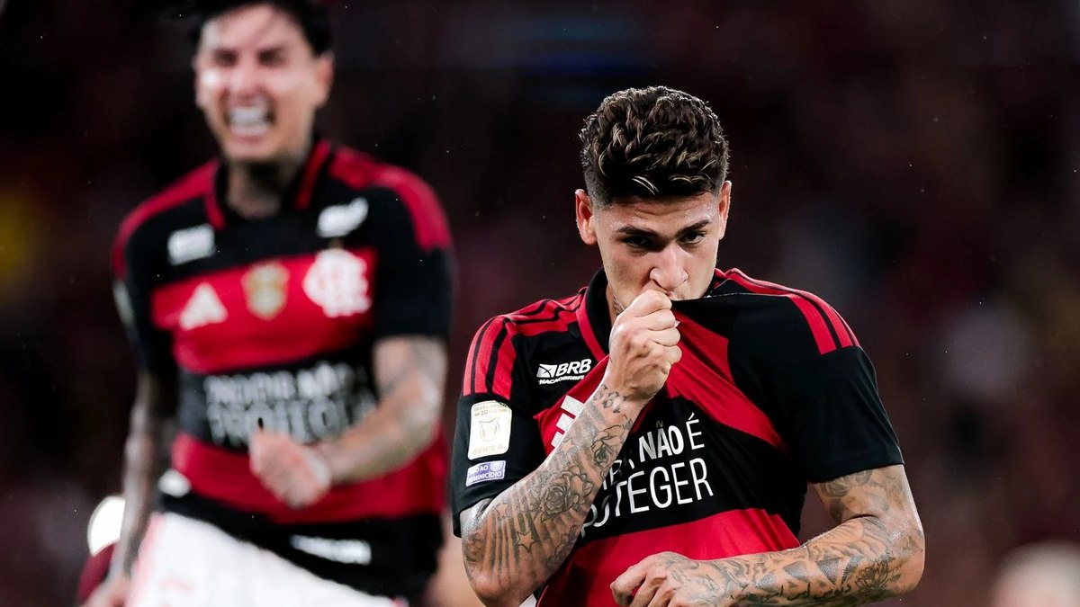 Carrascal, suspenso, desfalca o Flamengo contra o Vasco
