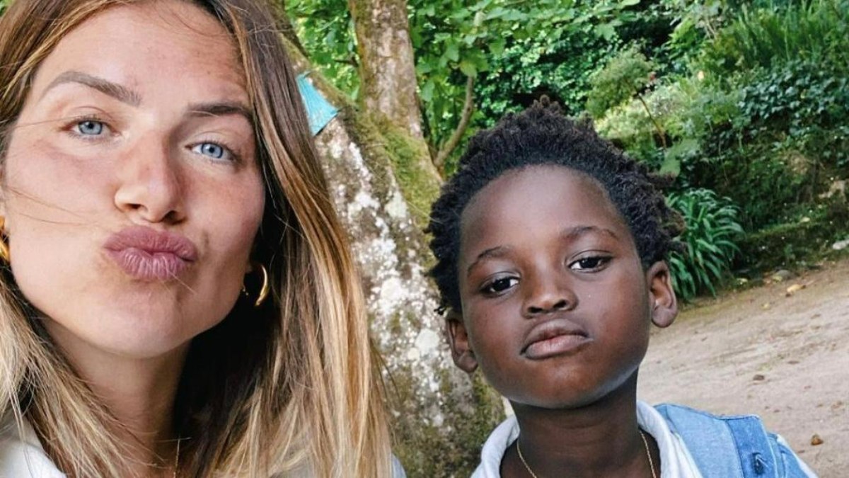 Filho de Giovanna Ewbank e Bruno Gagliasso, Bless estreou na São Paulo Fashion Week no último domingo (20)