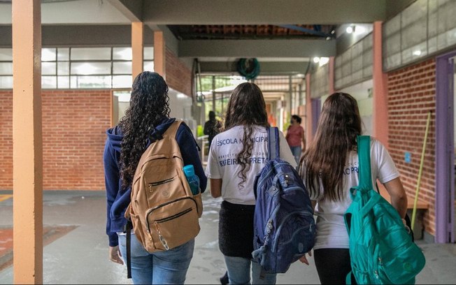 Secretaria da Educação abre inscrições para o EJA em Ribeirão Preto
