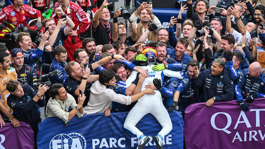 Carlos Sainz conquistou um pódio com a Williams em 2025 no GP do Azerbaijão