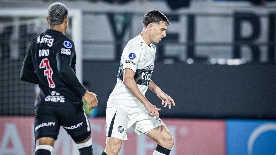 Olimpia superou o Vasco no Defensores del Chaco Olimpia superou o Vasco no Defensores del Chaco