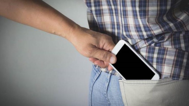 Projeto de Lula propõe punições mais rígidas para furtos de celulares