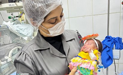 Arraiá de bebês: recém-nascidos estrelam ensaio fotográfico junino