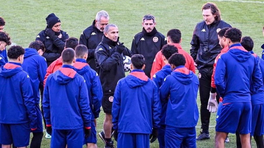 Sabri Lamouchi foi demitido da Tunísia após estreia na Copa do Mundo