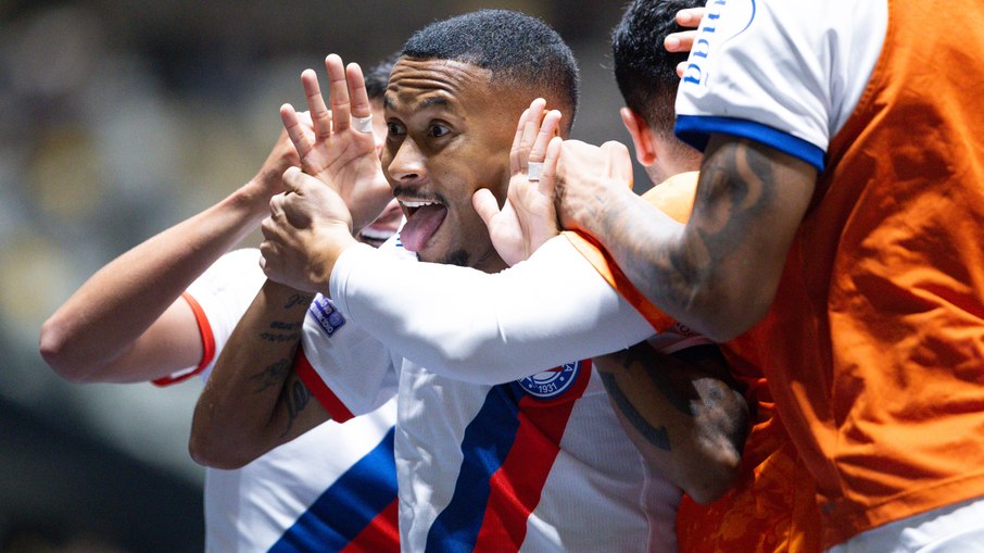 Ademir empata para o Bahia Ademir empata para o Bahia