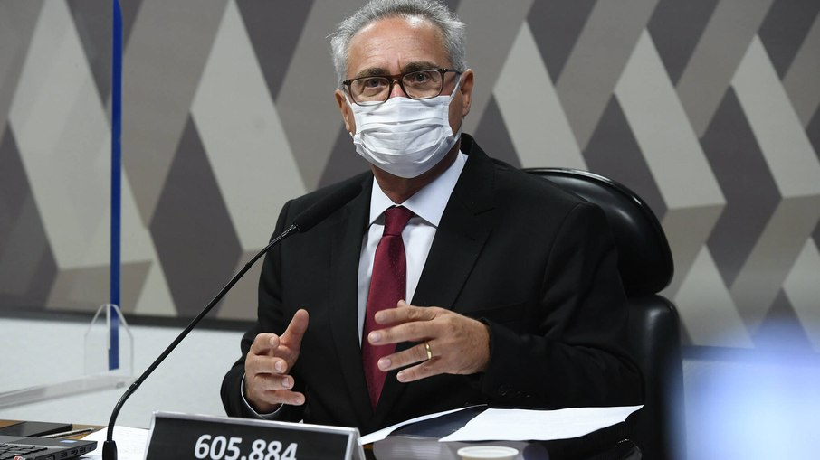  Renan Calheiros pode reassumir vaga no Senado caso CPI do MEC seja aprovada 21.06.2022