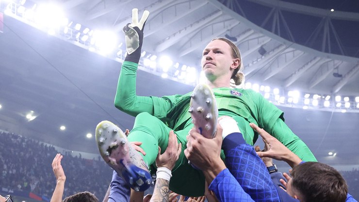 Safonov, o vilão do Flamengo com 4 pênaltis defendidos na final