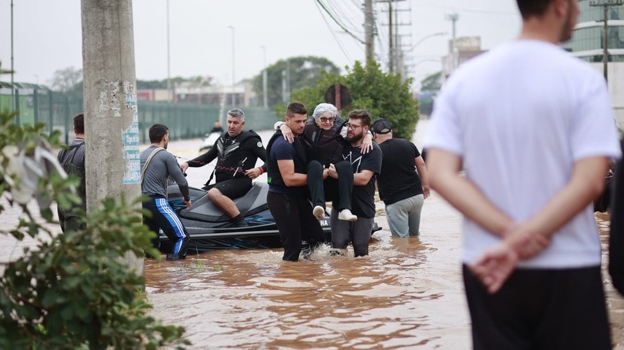 Canoas está entre os municípios mais afetados pelas chuvas e enchentes