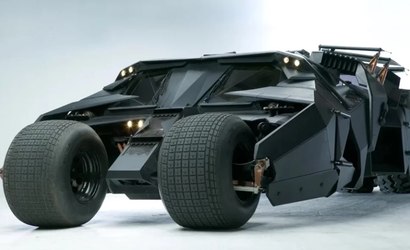 Carro do Batman à venda por R$ 17 milhões: peça exclusiva para fãs