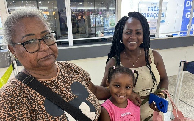 Rumo a Búzios ao lado da mãe e da filha, Daniela começa o ano com foco na família. Entre malas e expectativas, ela deseja realizar sonhos e viver um 2026 de bênçãos e união