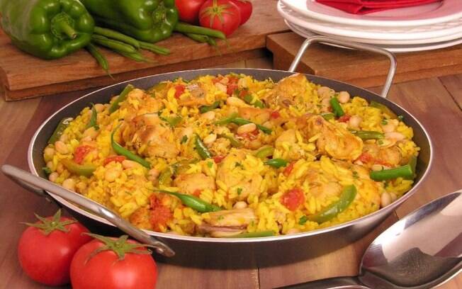 Paella: 5 variações para experimentar o quanto antes