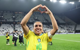 Marta em campo? Seleção volta a enfrentar o Japão nesta segunda