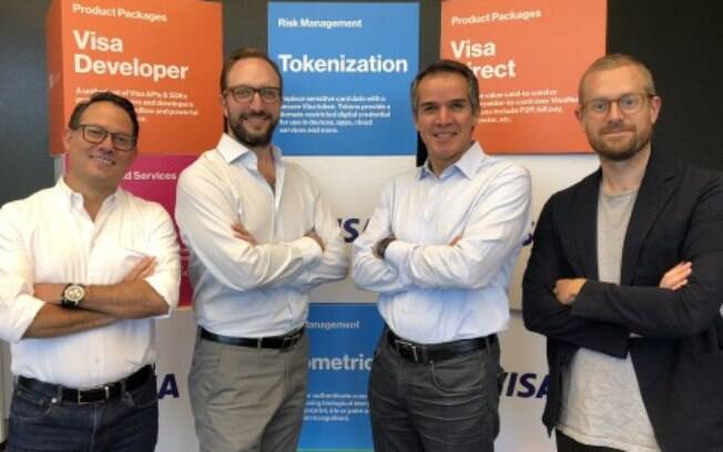 Visa completa a aquisição da YellowPepper