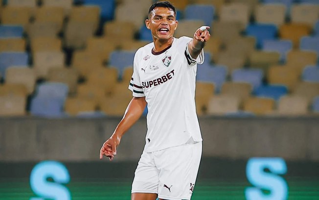 Marcão deve fazer uma mudança no Fluminense