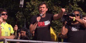 Deputado do PT pede bloqueio de perfis de Nikolas Ferreira