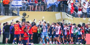 Jornal espanhol detona Argentina após final: "Salvamos o futebol"