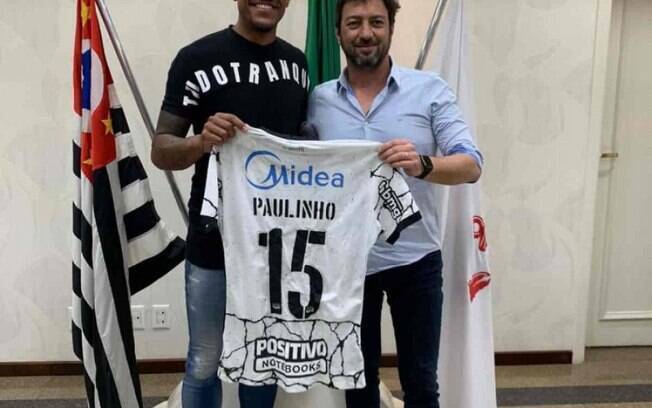 Paulinho vestirá a camisa 15 em seu retorno ao Corinthians