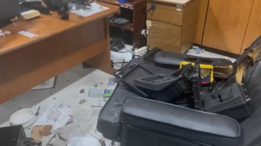 Ministros acusaram manifestantes de roubares armas do gabinete do GSI