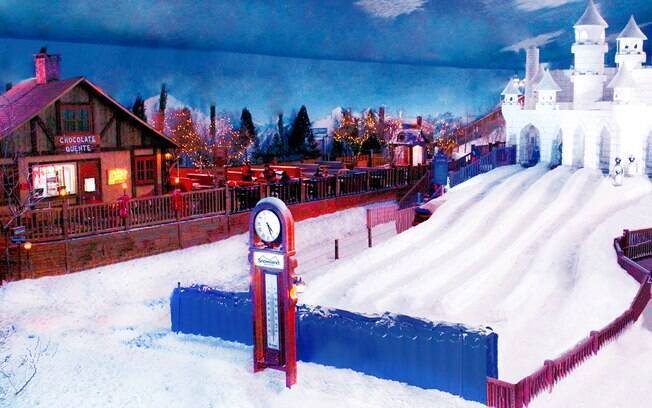 Um dos parques de diversão mais singulares do país é o Snowland, o único parque de neve de todo o Brasil