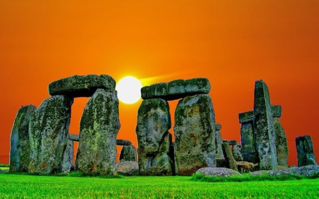 Evento raro vai mostrar à ciência relação entre Stonehenge e a Lua