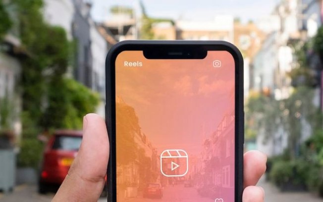 Instagram recomenda Reels sensuais para adolescentes, diz jornal