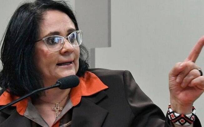 A ministra comentou sobre o desenvolvimento sustentável da Amazônia e projetos criados pelo governo