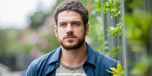 Marco Pigossi volta à Globo após 8 anos afastado das novelas