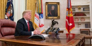 Trump expulsa sem-tetos da capital dos EUA para deixá-la bonita