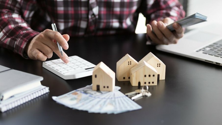 Pensa em investir em fundos imobiliários? Conheça mais sobre essa modalidade