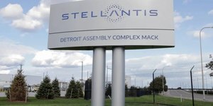 “Muito decepcionados”, dizem operários da Stellantis sem bônus