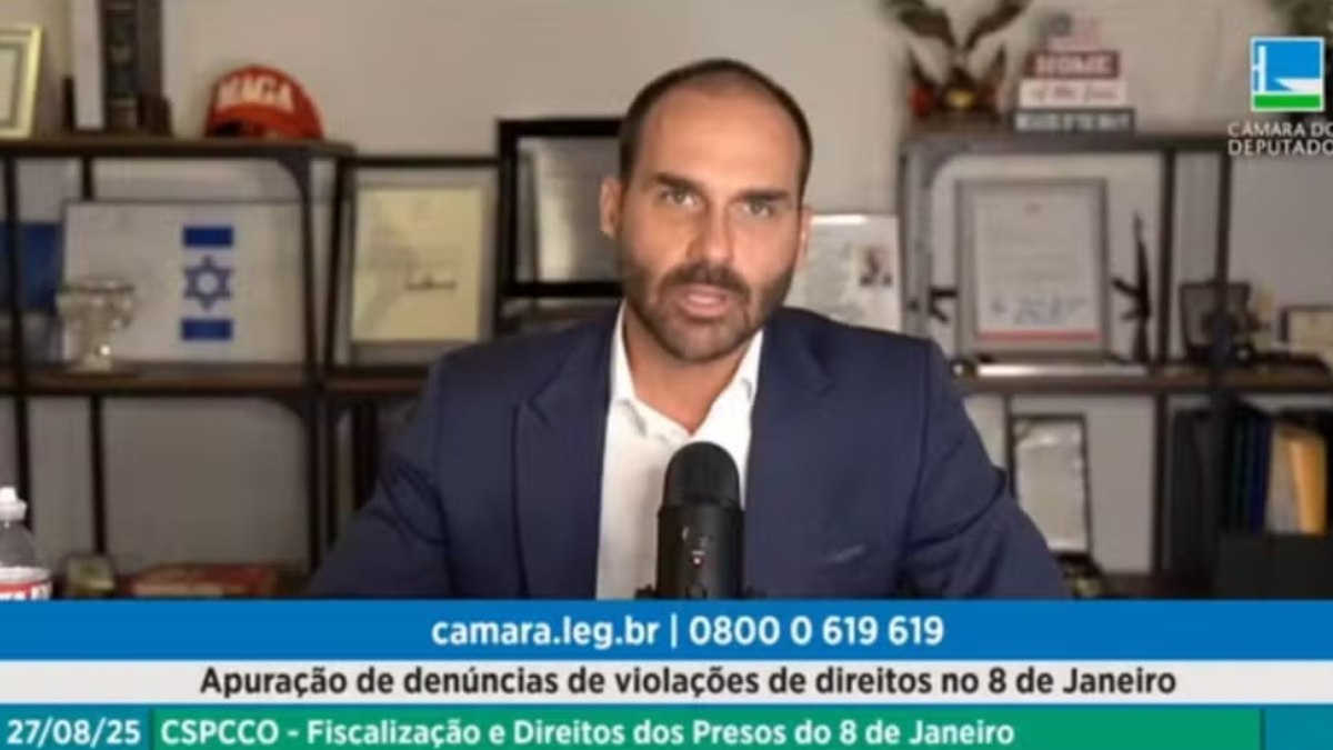 Eduardo Bolsonaro participou de uma audiência remotamente nesta quarta (27) Eduardo Bolsonaro participou de uma audiência remotamente nesta quarta (27)