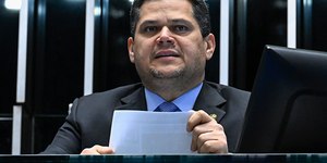 Pautas bomba: Senado aprova projetos com impacto de R$ 215 bi