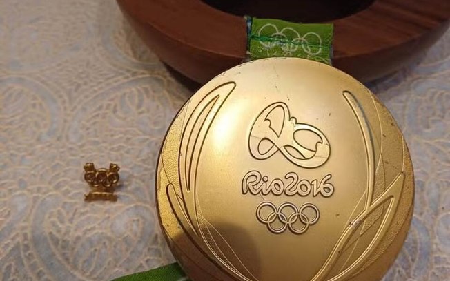 Medalha de ouro conquistada pelo Brasil no futebol da Rio-2016