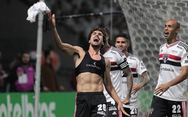 'Tenho vontade de escrever meu nome no São Paulo', aponta Igor Gomes após pênalti decisivo