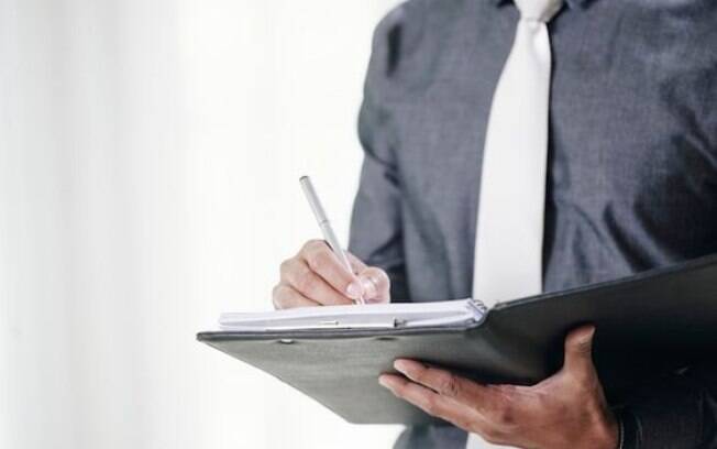 Como funciona a rescisão contratual por inadimplência?
