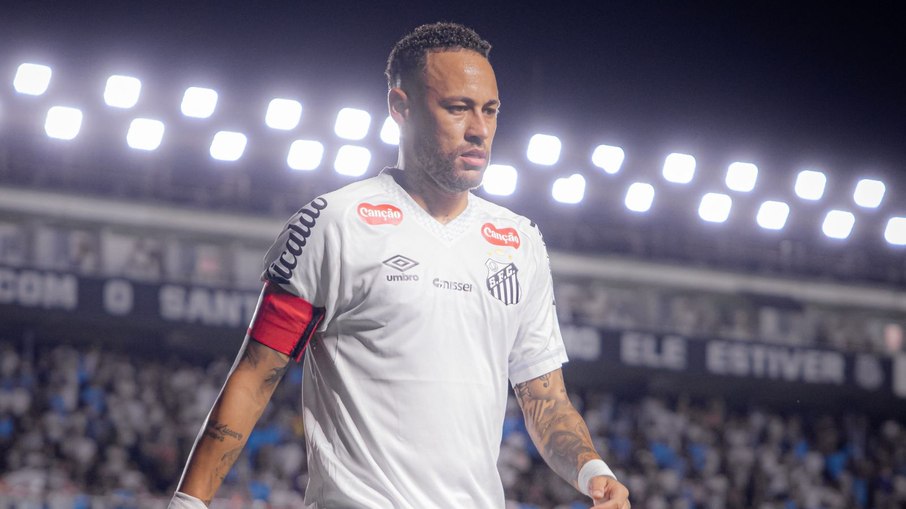 Dublador revela ira de Neymar com zagueiro após entrada desleal