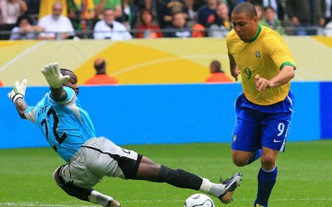 Ronaldo Fenômeno marcou três gols na Copa do Mundo de 2006, mas admitiu que jogou acima do peso