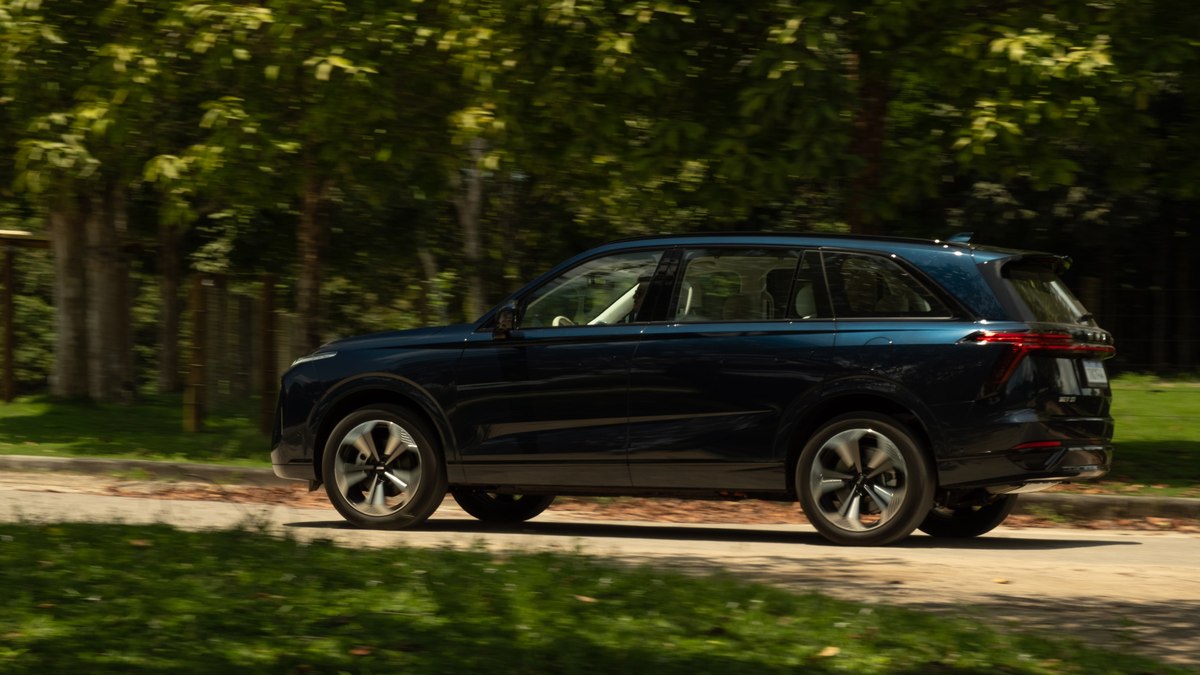 Lateral do GWM Wey 07 Lateral do GWM Wey 07