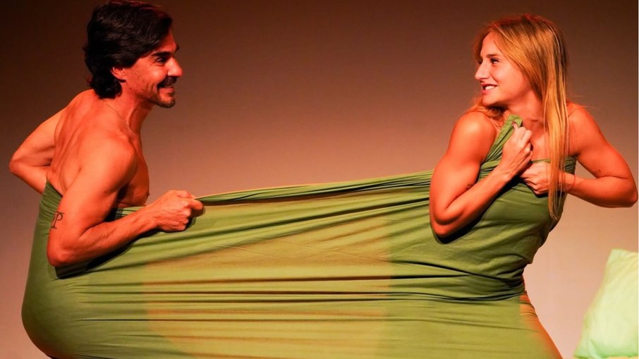 André Gonçalves e Bruna Griphao em 