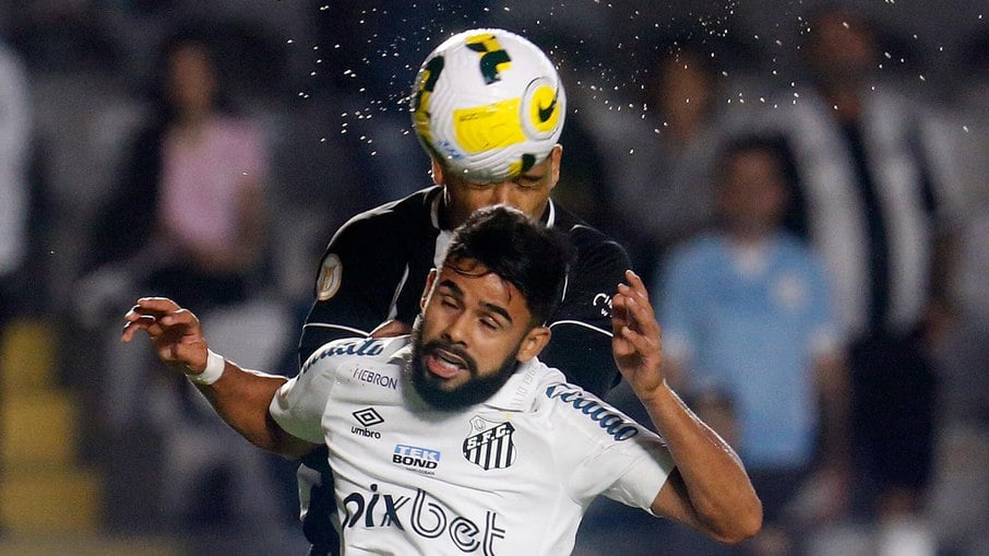 Santos venceu o Botafogo por 2 a 0 na Vila