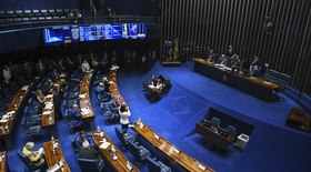 Bolsonaro contesta decisão e pede revisão de prisão domiciliar